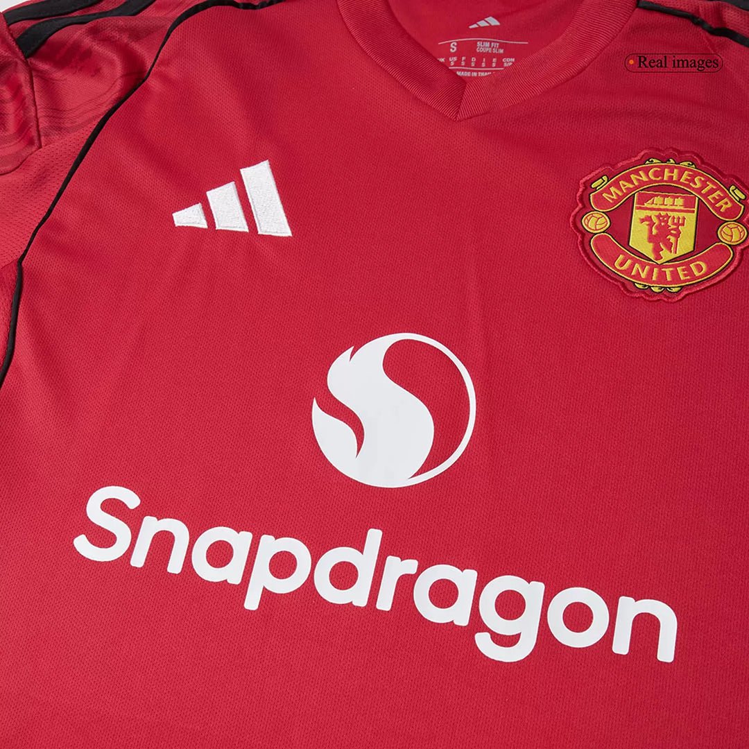 Manchester United Home 2025/26 - (Jersey+shorts) - Image 5