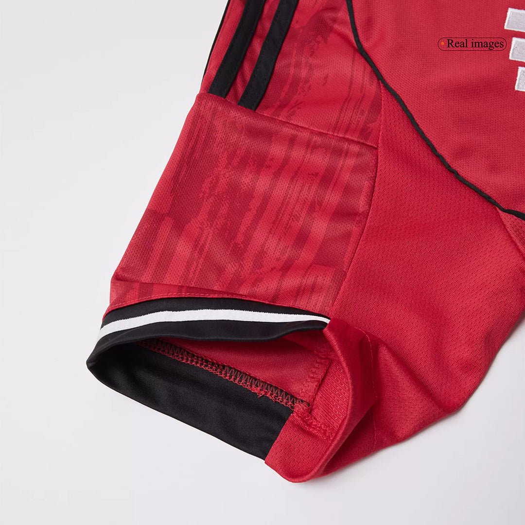 Manchester United Home 2025/26 - (Jersey+shorts) - Image 10