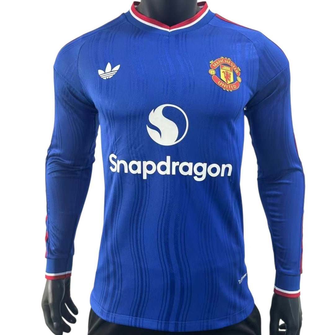 Manchester United Away Full sleeves 2026/27 - Player version (Authentic)