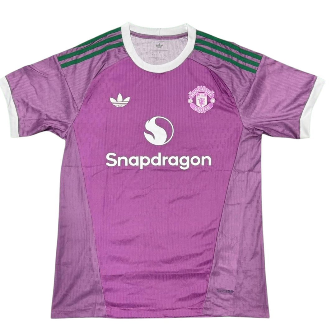 Manchester United Away Goalkeeper 2026/27 - Player version (Authentic) - Image 3
