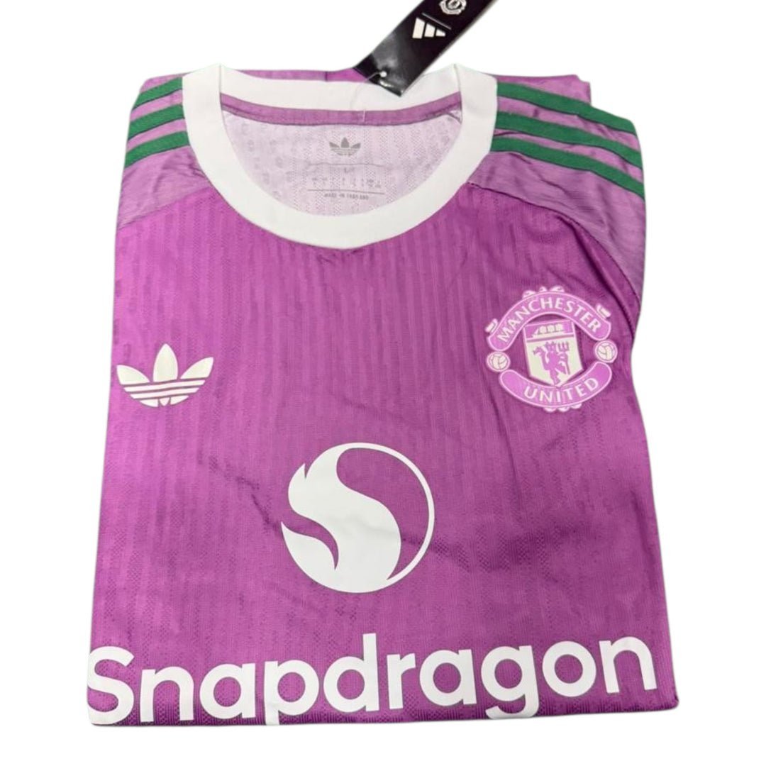Manchester United Away Goalkeeper 2026/27 - Player version (Authentic) - Image 4